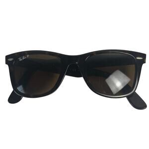 Ray-Ban Black Sunglasses